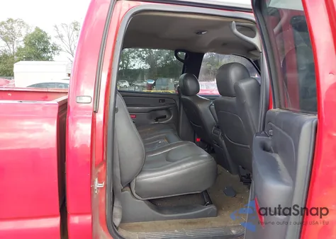 2006 Chevrolet Silverado 2500Hd Lt3 z USA, uszkodzony, nr VIN 1GCHK23D66F234544